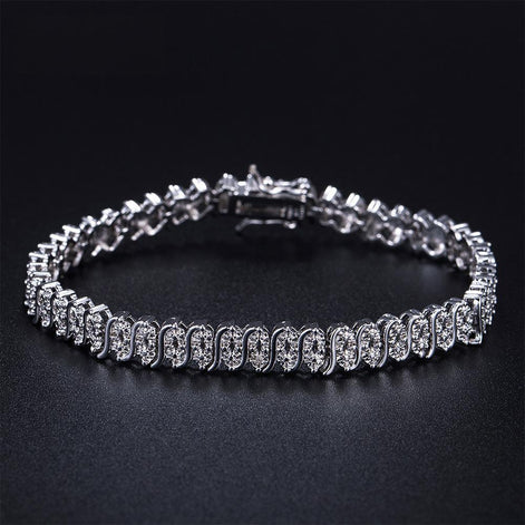 18K Golden Rectangular Link Dotted Round Brilliant Accents 7mm Bracelet with Box Clasp Safety Latches